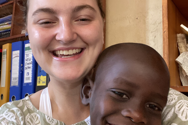 Alyson's Year of Learning, Loving and Serving in Uganda